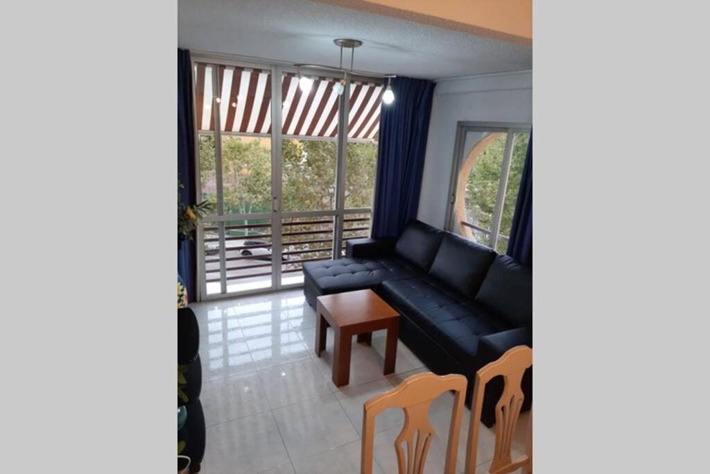 Moby Dick 3A Apartment Benidorm Luaran gambar